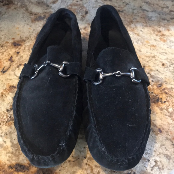Men’s Perry Ellis  size 10 black suede loafers
